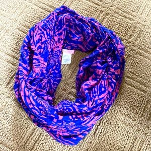 Lilly Pulitzer infinity scarf